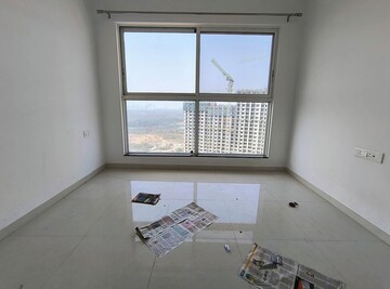 Room in 2 BHK Apartment at Godrej Boulevard, Manjari – for Rent