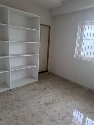 Room in 3 BHK Apartment at Beyond Downtown Arcade, Gollapudi – for Sale