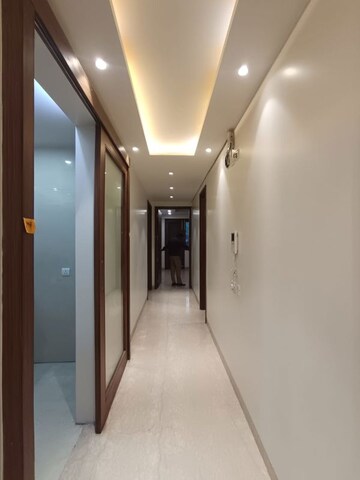 Building Lobby in 3 BHK Builder Floor at Greater Kailash I – for Rent