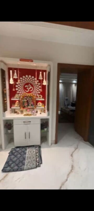 Bedroom in 4 BHK Apartment at Sector 79 – for Sale