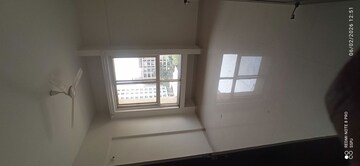 Room in 2 BHK Apartment at Nyati Exuberance 1, Undri – for Rent