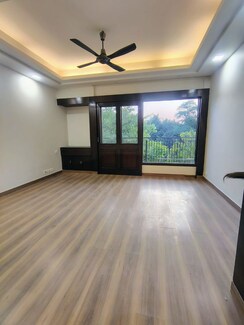 3 BHK + Pooja Room,Servant Room Builder Floor For Rent in Greater Kailash II
