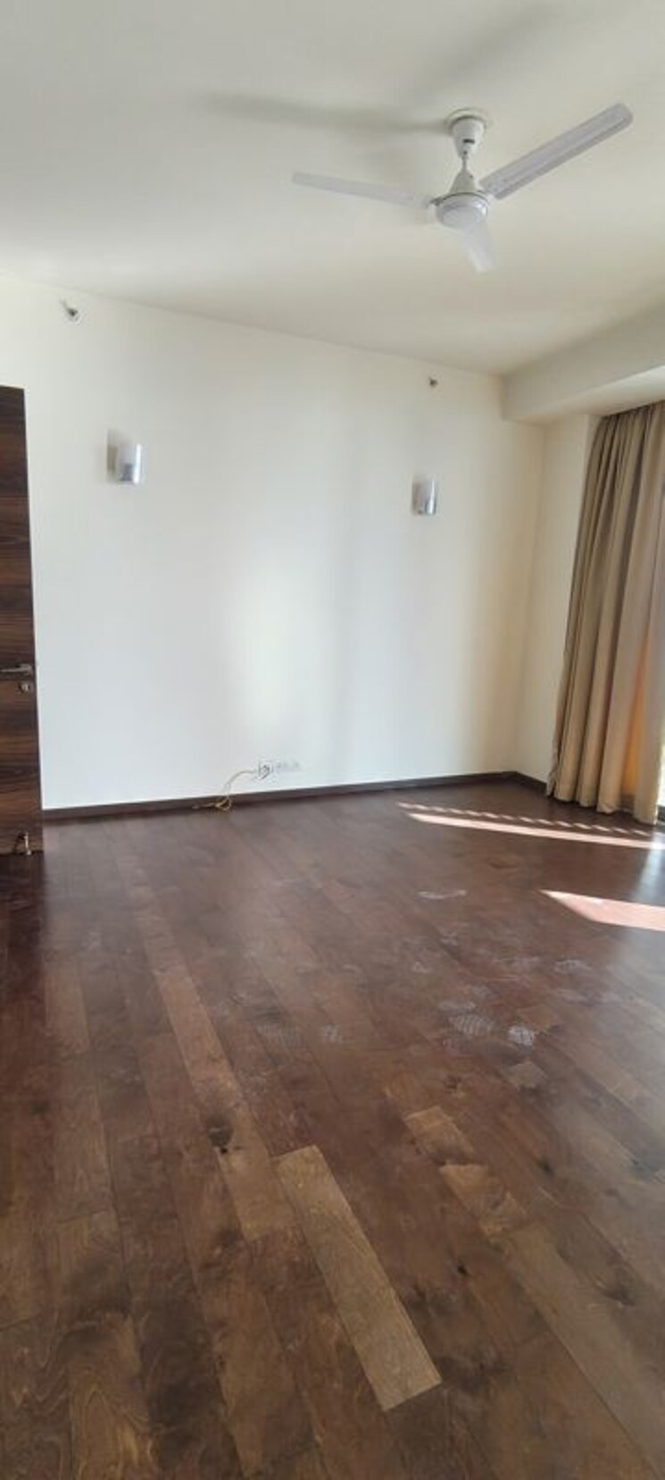 Room, m3m-golf-estate 4 Bedroom 4785 Sq.Ft. Apartment In Sector 65 Gurgaon 9963319