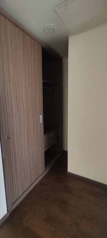 Building Lobby in 4 BHK Apartment at M3M Golf Estate, Sector 65 – for Sale