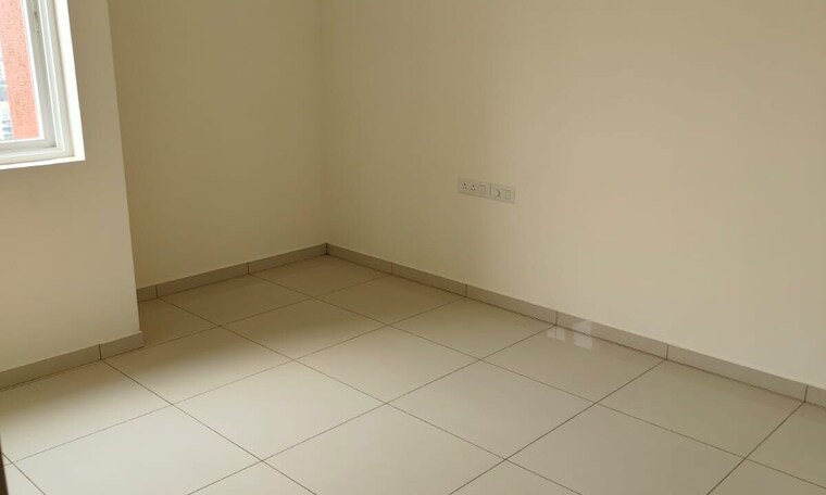Room, vajram-newtown 3 Bedroom 1200 Sq.Ft. Apartment In Thanisandra Main Road Bangalore 9963308