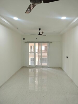 2.5 BHK Apartment For Rent in Omkar Ananta, Goregaon East
