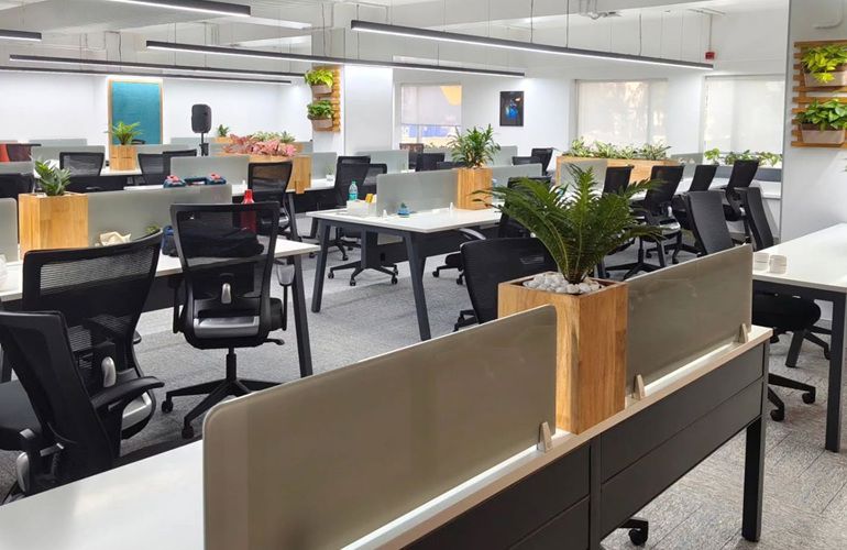 Office Space For Rent in ACME Plaza