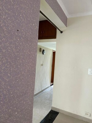 Room in 5 BHK Villa at Sector 26 – for Sale