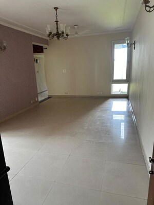 Room in 5 BHK Villa at Sector 26 – for Sale