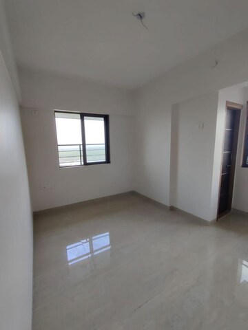 Room in 1 BHK Apartment at Jivan Vihar, Bhandup East – for Rent