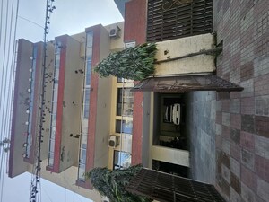 4 BHK Builder Floor For Rent in Green Fields Colony