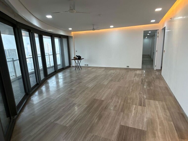 Room, lodha-world-crest 4 Bedroom 1791 Sq.Ft. Apartment In Worli Mumbai 9963358