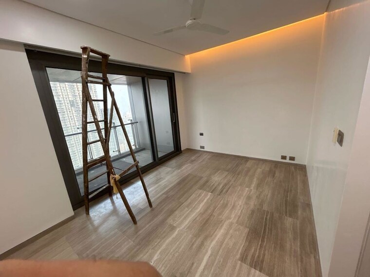 Room, lodha-world-crest 4 Bedroom 1791 Sq.Ft. Apartment In Worli Mumbai 9963358
