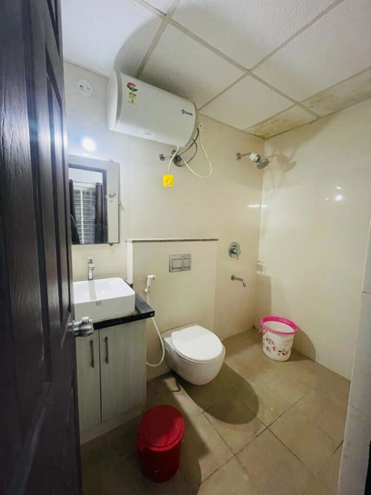 Bathroom, hsr layout 2 Bedroom 1300 Sq.Ft. Builder Floor In Hsr Layout Bangalore 9963382