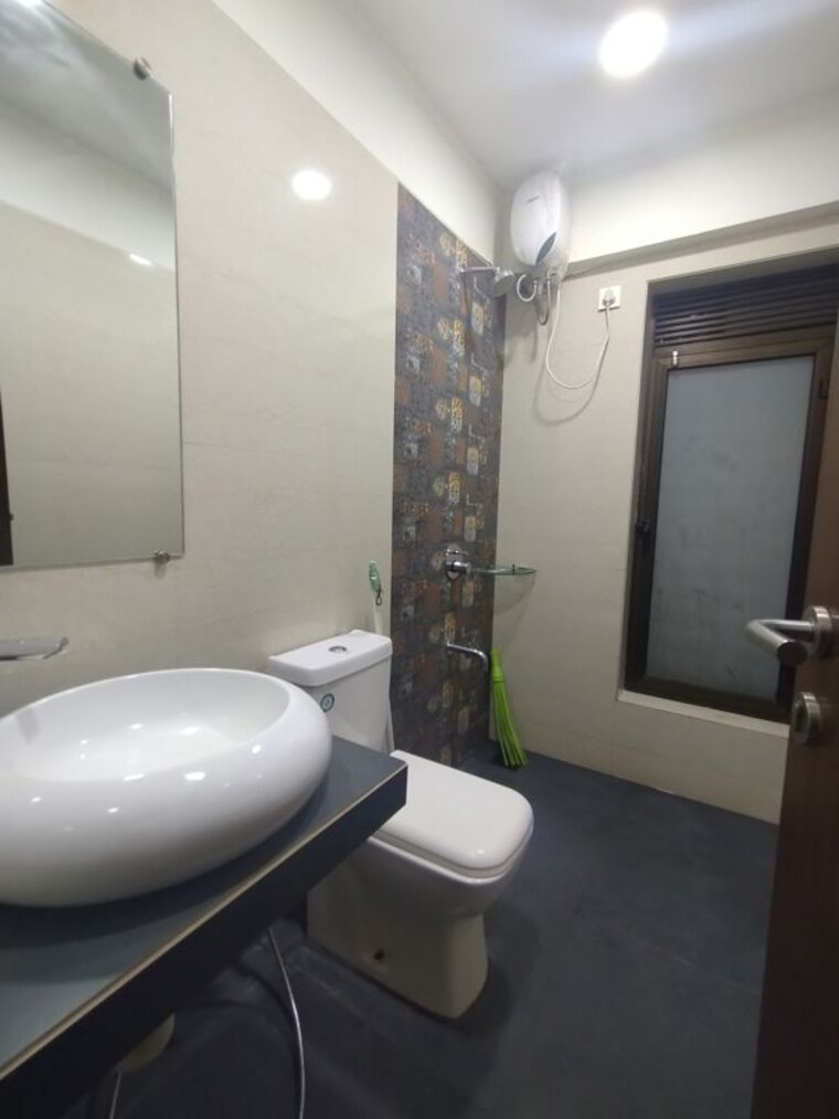 Bathroom, ambrosial-kesarban 3 Bedroom 950 Sq.Ft. Apartment In Santacruz East Mumbai 9963385