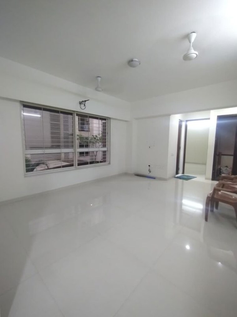 Living Room, ambrosial-kesarban 3 Bedroom 950 Sq.Ft. Apartment In Santacruz East Mumbai 9963385
