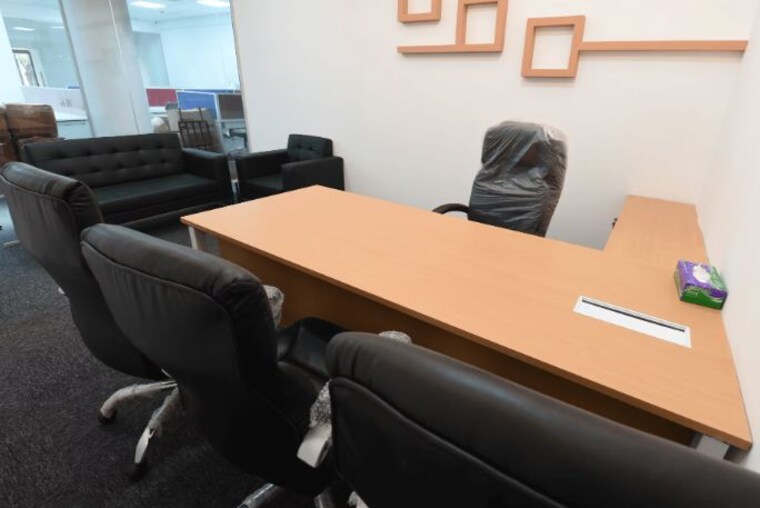 Team Area, wallfort-boston-house Commercial Office Space 4500 Sq.Ft. In Andheri East Mumbai 9963379