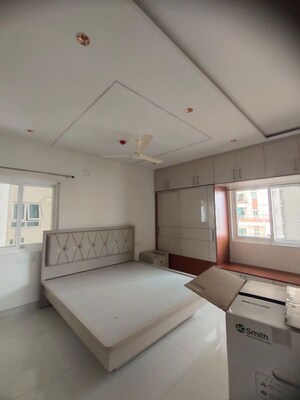 Room in 3 BHK Apartment at Honer Aquantis, Gopanpally – for Rent