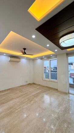 2 BHK + Servant Room Apartment For Sale in M3M Marina