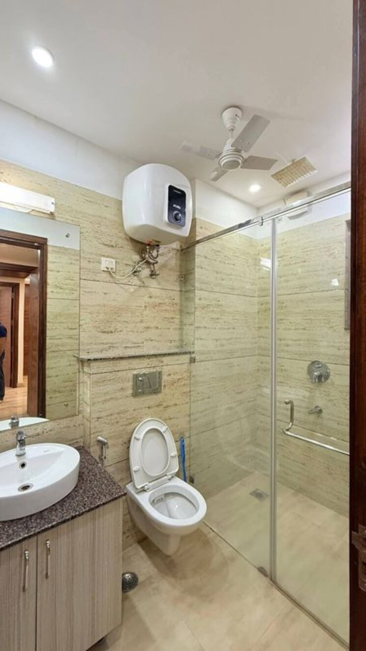 Bathroom, m3m-marina 2 Bedroom 1330 Sq.Ft. Apartment In Sector 68 Gurgaon 9963415