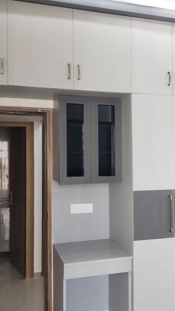 Room in 2 BHK Apartment at Rise Organic Homes, Mahurali – for Rent