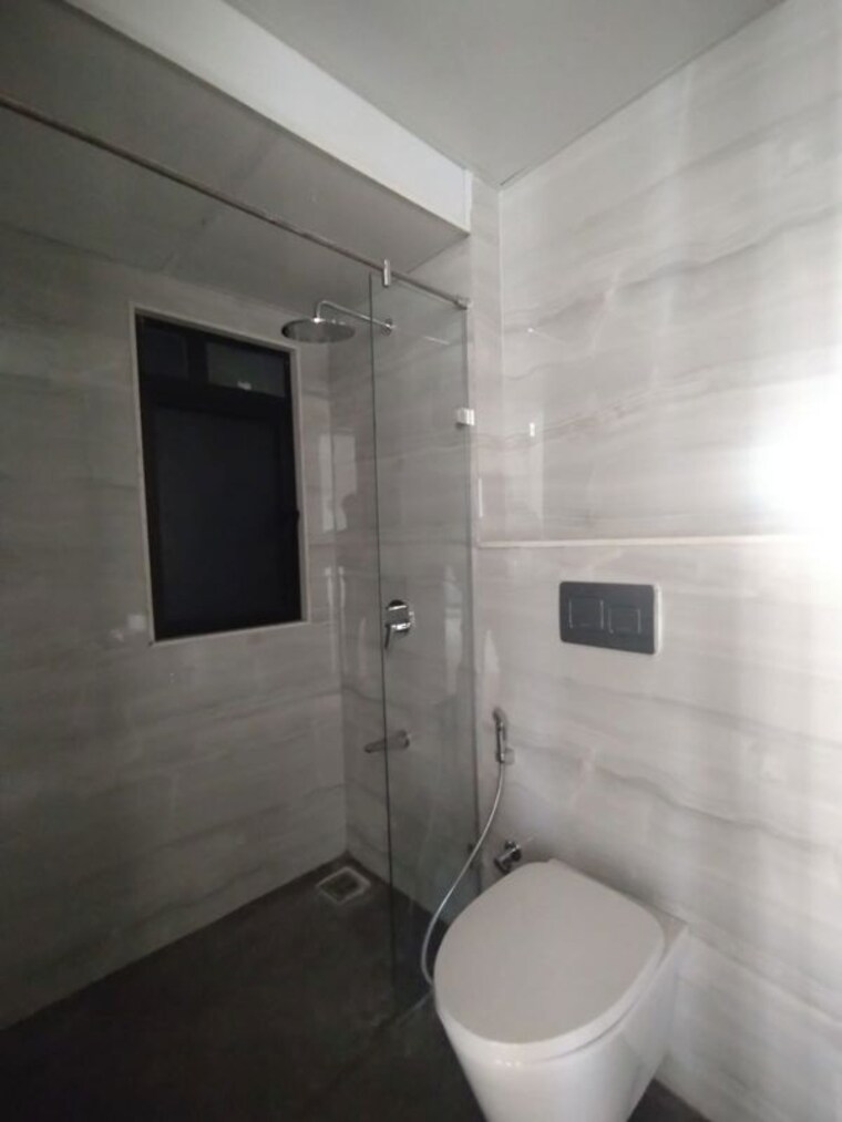 Bathroom, dosti-eastern-bay-phase-3 4 Bedroom 1577 Sq.Ft. Apartment In Wadala Mumbai 9963414
