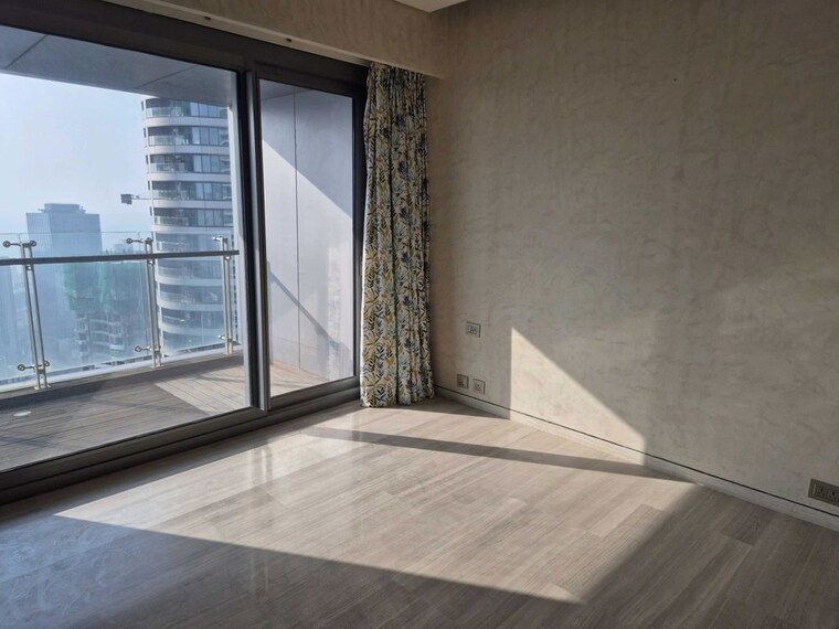 Room, lodha-world-crest 3 Bedroom 1880 Sq.Ft. Apartment In Worli Mumbai 9963429