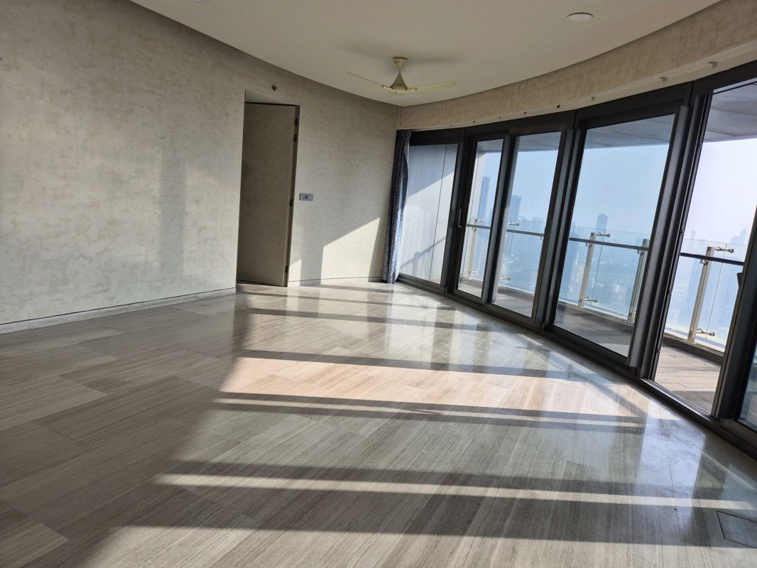 3 BHK + Pooja Room,Servant Room,Study Room,Store Room Apartment For Rent in Lodha World Crest