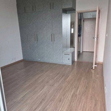 Room in 2 BHK Apartment at Vatika Xpressions, Sector 88b – for Rent