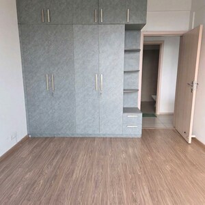 Room in 2 BHK Apartment at Vatika Xpressions, Sector 88b – for Rent