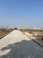 100 Sq.Yd. Plot in Wave City