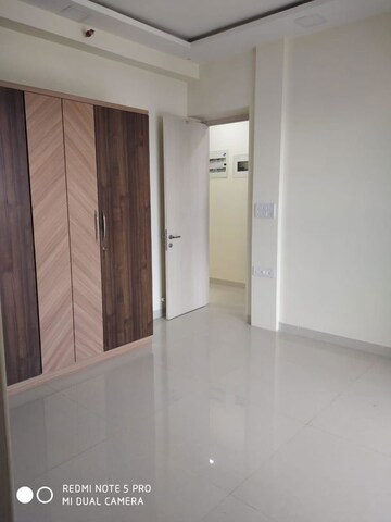 Bedroom in 3 BHK Apartment at Sheth Polaris, Goregaon West – for Rent