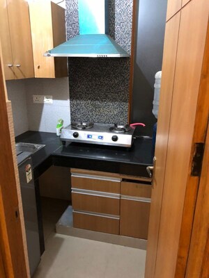 Furnished Amenities in 1 RK Builder Floor at Ansal Plaza Sector-23, Sector 23 – for Rent