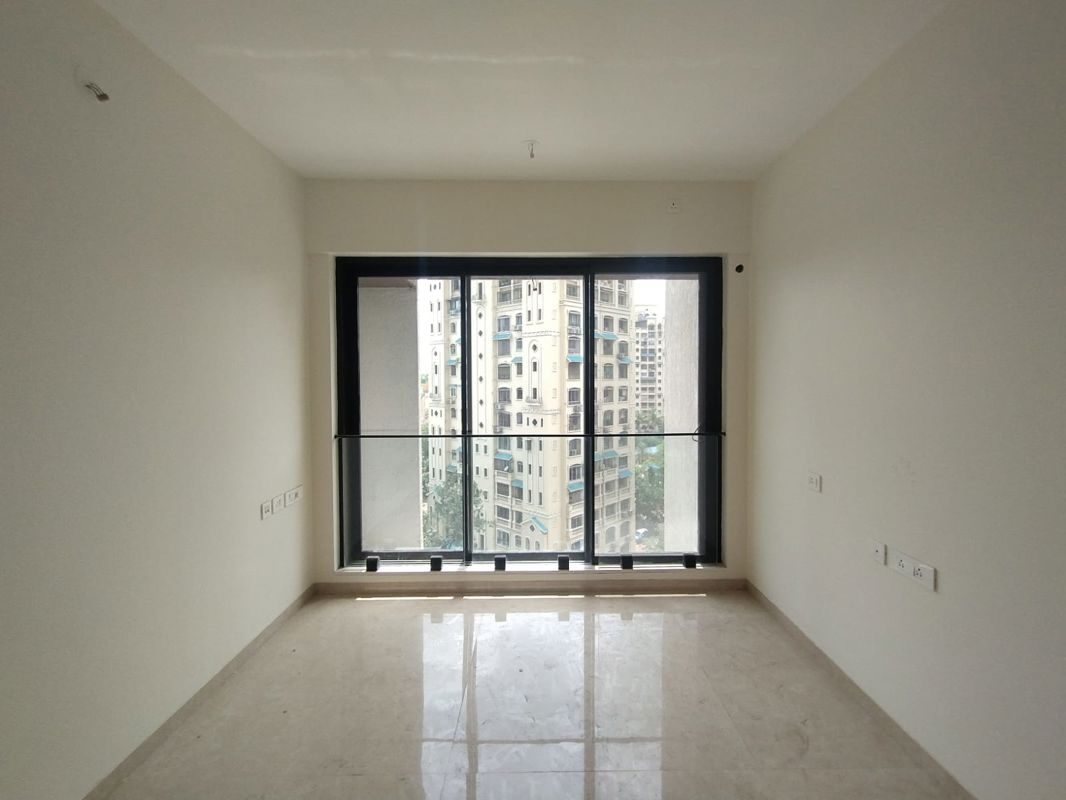 3 BHK + Pooja Room,Servant Room,Extra Room Apartment For Sale in Dosti Eastern Bay Phase 3