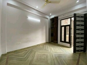 Room in 2 BHK Builder Floor at Palm Residency Chhatarpur, Chattarpur – for Rent