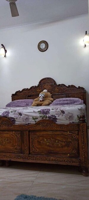 Bedroom in 2 BHK Apartment at Gaur Atulyam, Omicron I Greater Noida – for Rent