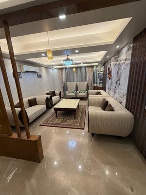 Living Room in 4 BHK Builder Floor at Ansal Plaza Sector-23, Sector 23 – for Rent