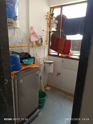 Master Bedroom in 2 BHK Apartment at Vaishnodevi Circle – for Rent