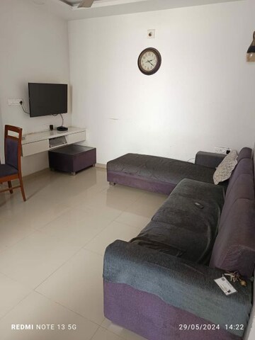 Living Room in 2 BHK Apartment at Vaishnodevi Circle – for Rent