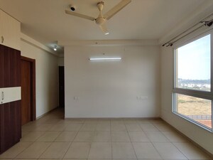 Room in  Apartment at Bhartiya City, Thanisandra Main Road – for Rent