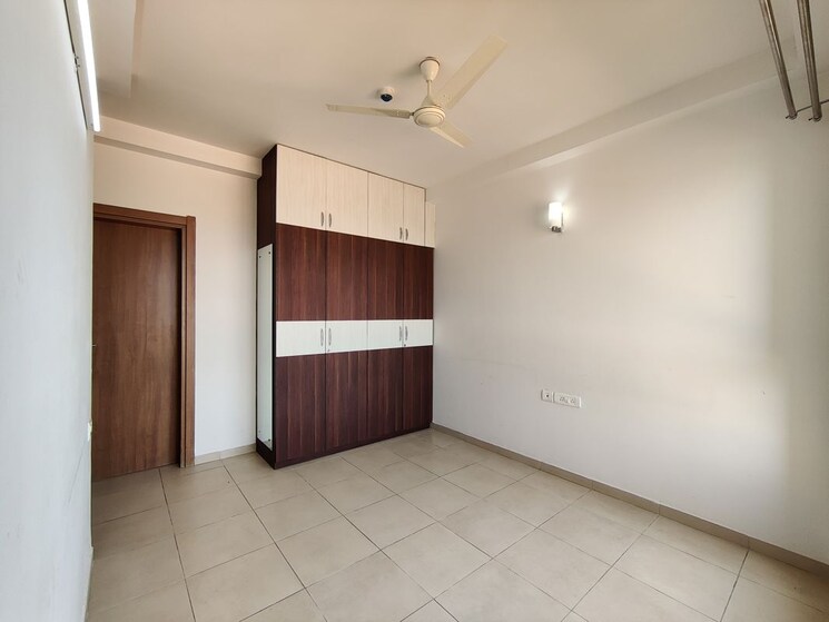 Room, bhartiya-city  1595 Sq.Ft. Apartment In Thanisandra Main Road Bangalore 9947853