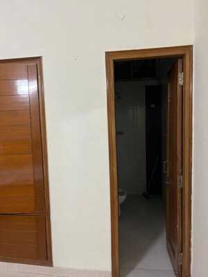 Room in 2 BHK Builder Floor at Sector 51 – for Sale