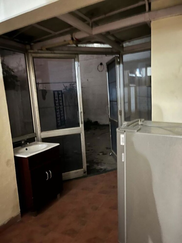 Master Bedroom, sector 35 6+ Bedroom 528 Sq.Ft. Independent House In Sector 35 Chandigarh 9963623