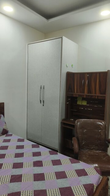 Furnished Amenities in  Pg at Old Rajinder Nagar – for Rent