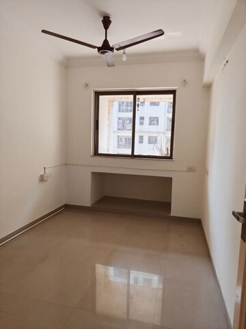 Bedroom in 2.5 BHK Apartment at Raheja Acropolis, Deonar – for Rent