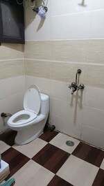 1 BHK + Extra Room 550 Sq.Ft. Builder Floor in Vaishali Sector 5