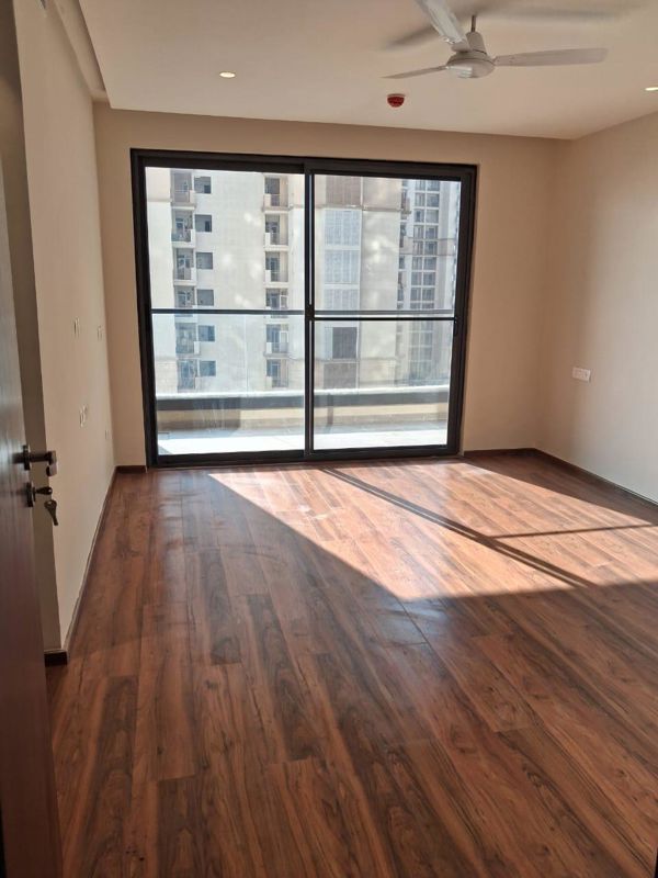 3 BHK + Pooja Room,Servant Room,Study Room,Extra Room,Basement,Store Room Apartment For Sale in Sector 82 A