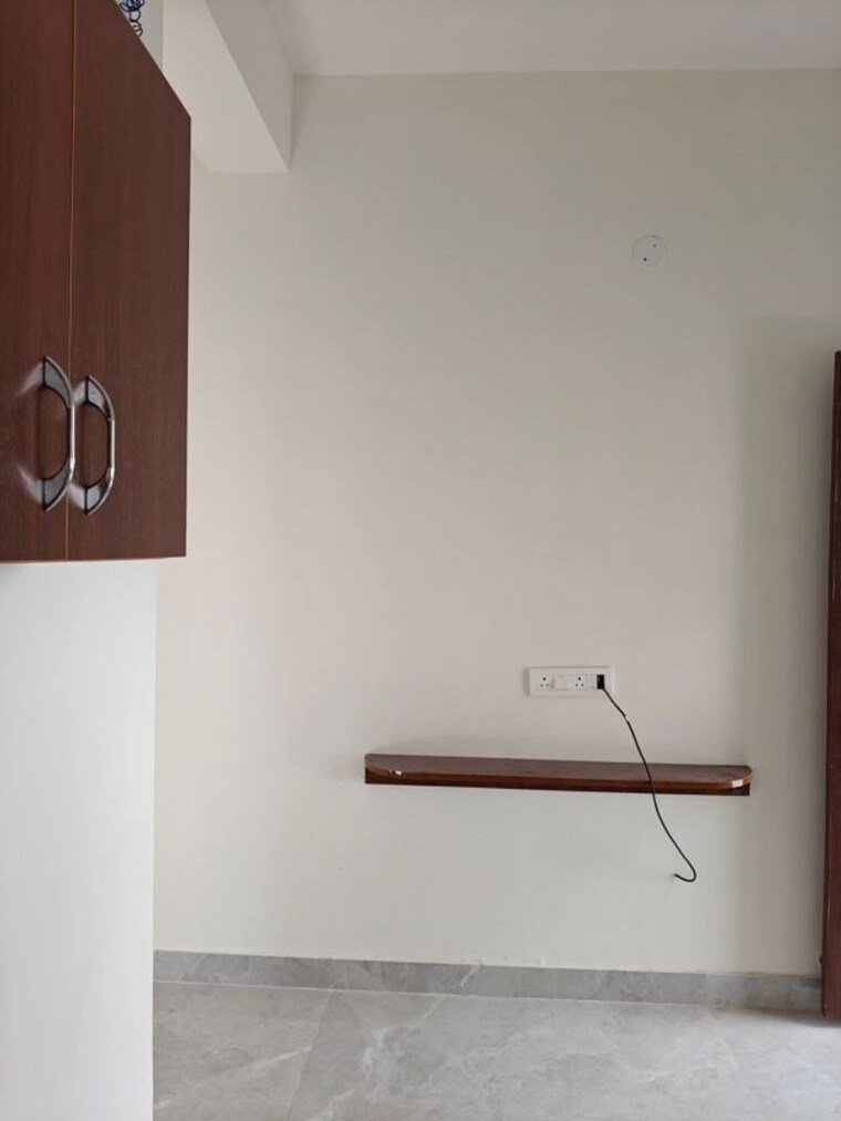 Room, begumpet 1 Bedroom 550 Sq.Ft. Apartment In Begumpet Hyderabad 9963680