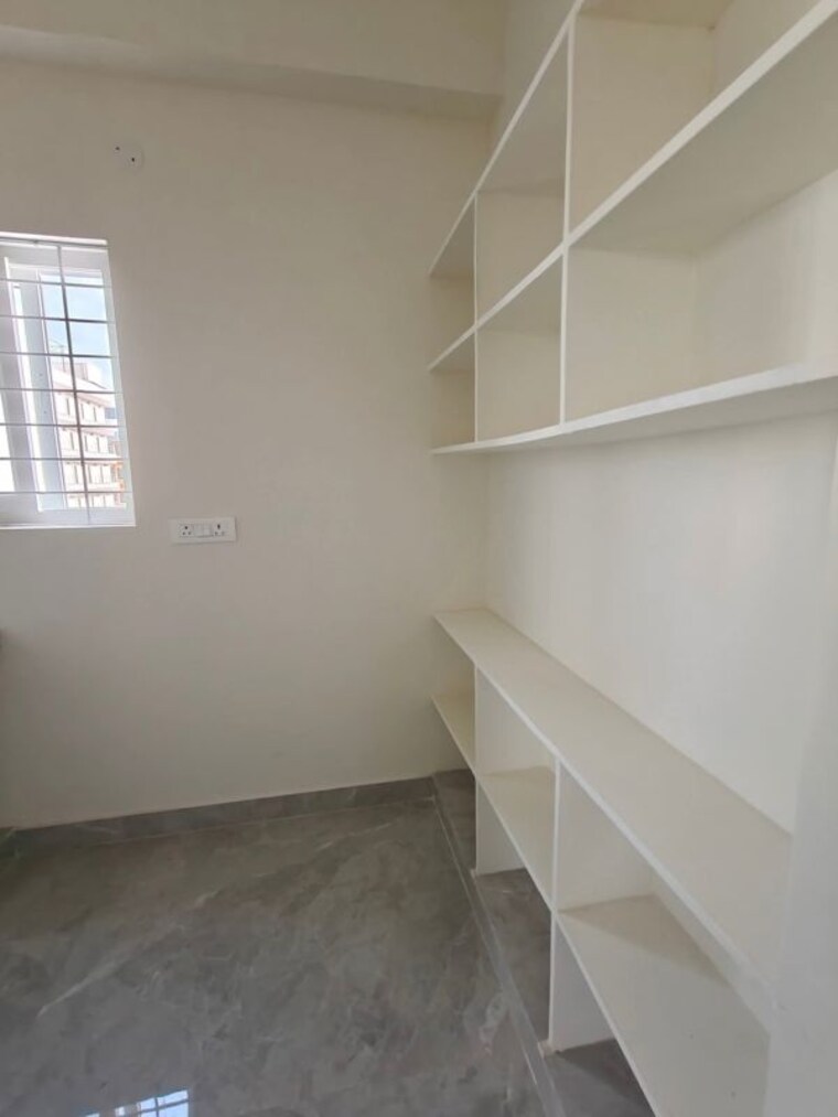 Room, begumpet 1 Bedroom 550 Sq.Ft. Apartment In Begumpet Hyderabad 9963680