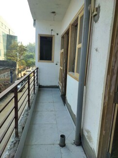 3.5 BHK + Pooja Room,Servant Room,Study Room,Extra Room Apartment For Sale in Sector 10 Dwarka